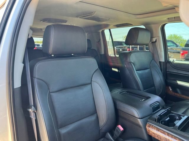 Used 2017 Chevrolet Suburban Premier RWD image 26
