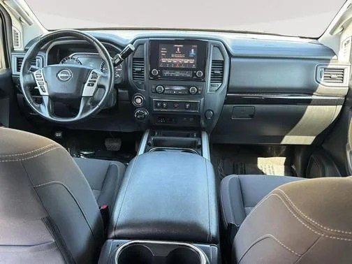 Certified 2024 Nissan Titan SV w/ SV Convenience Package AWD/4WD image 9