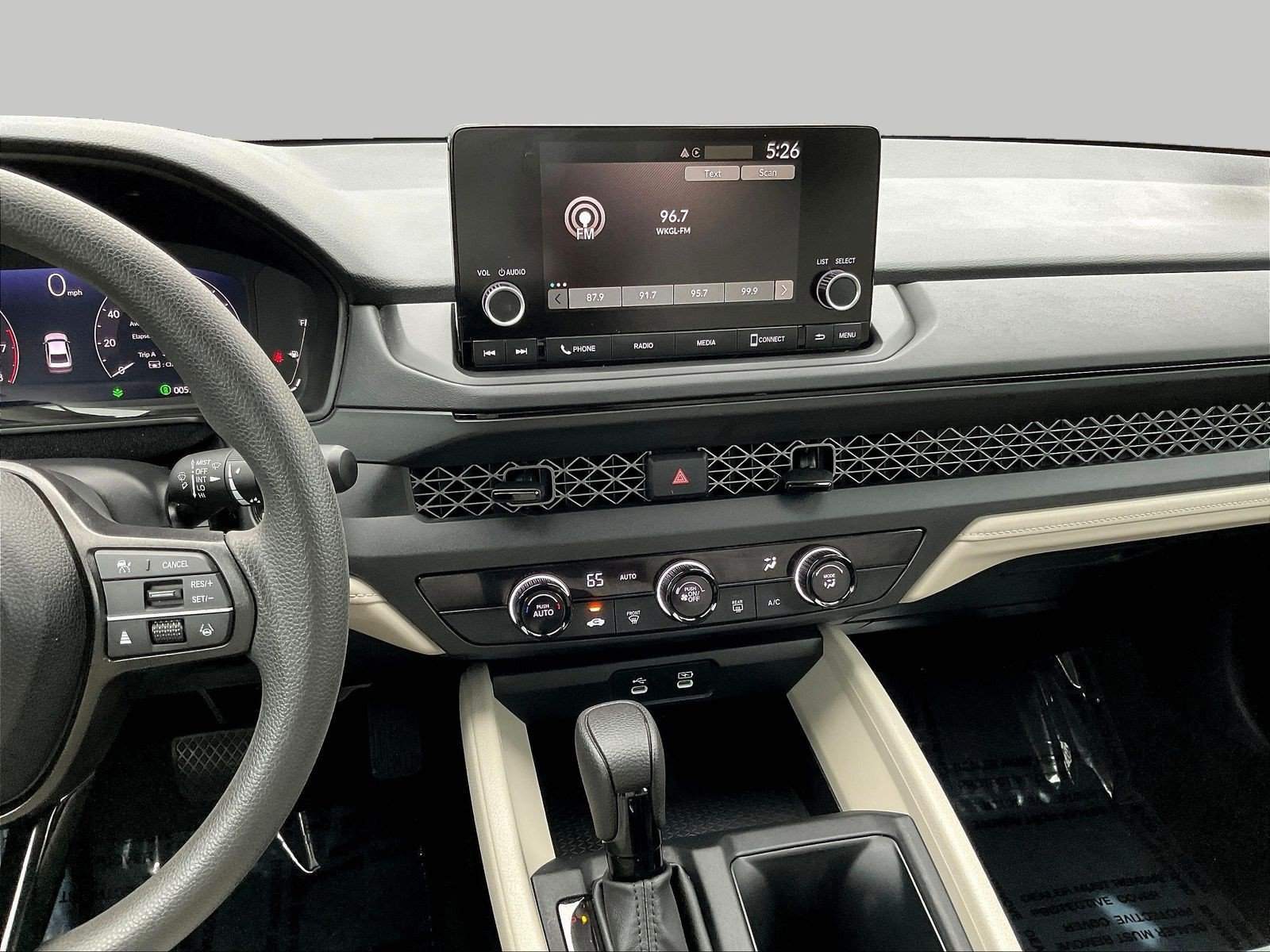 Used 2025 Honda Accord LX image 12