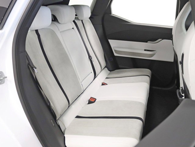 Used 2023 Fisker Ocean Extreme image 31