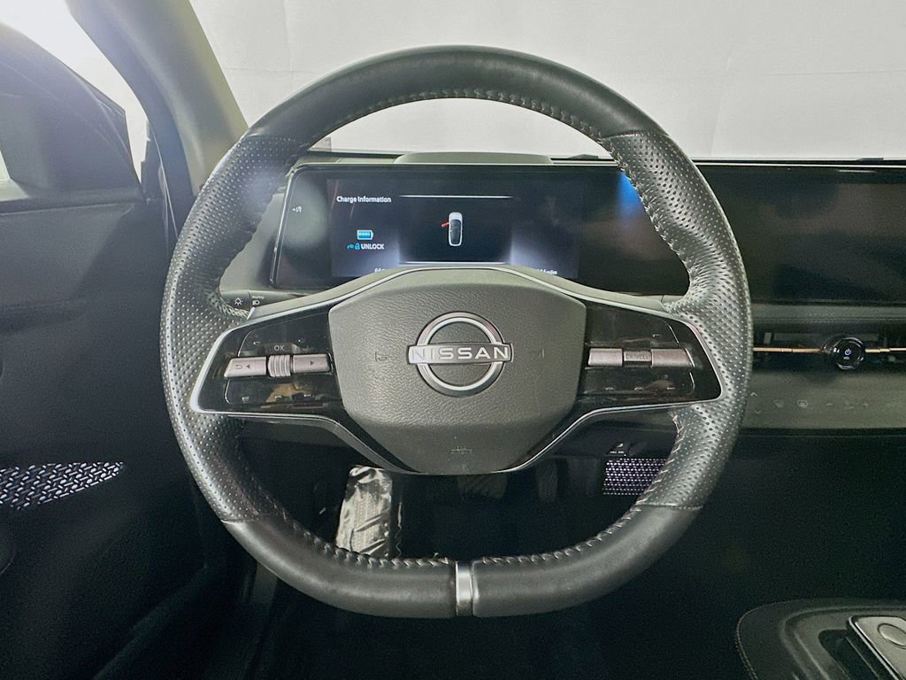Used 2023 Nissan Ariya FWD image 16