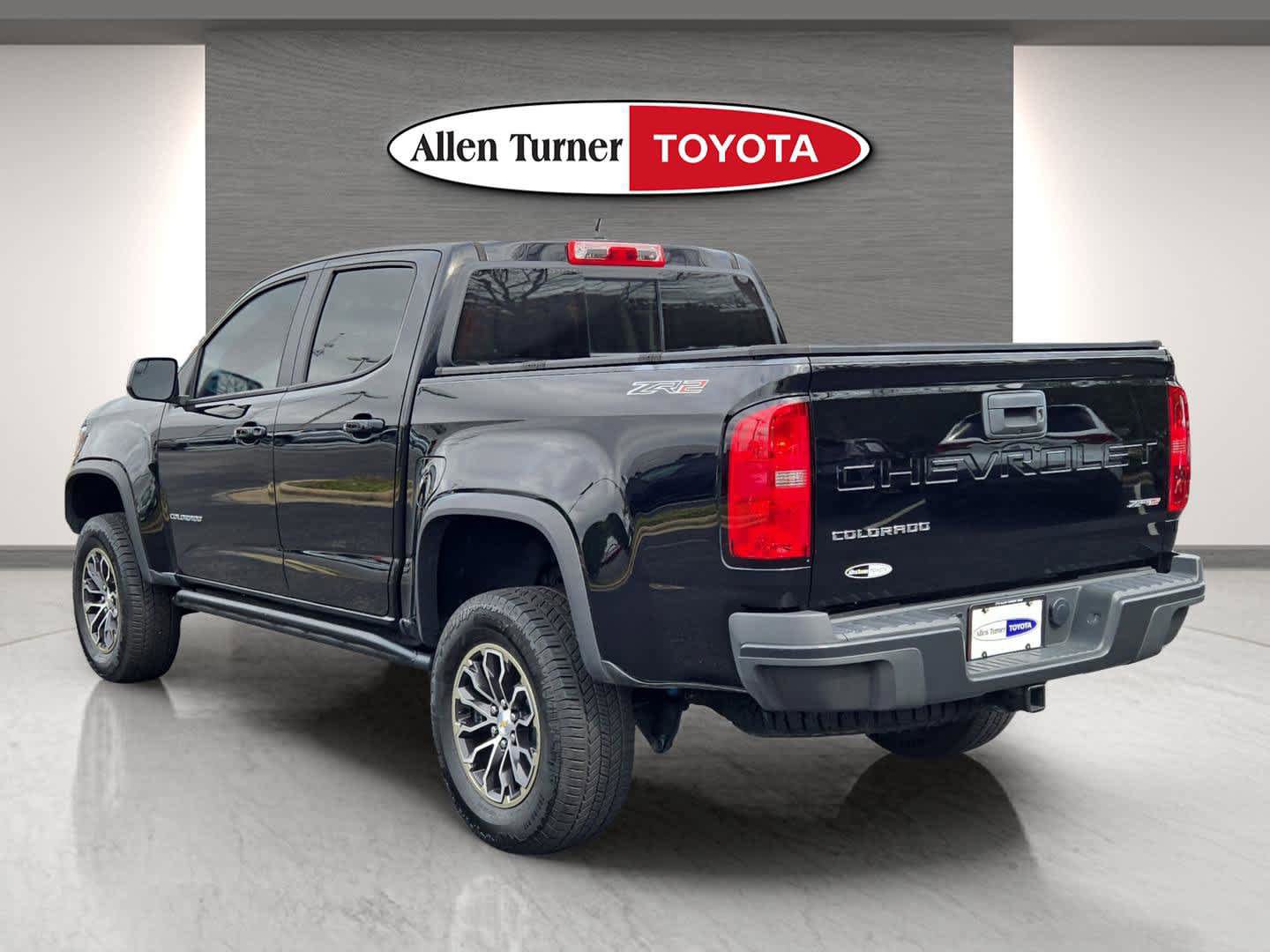 Used 2022 Chevrolet Colorado ZR2 AWD/4WD image 8
