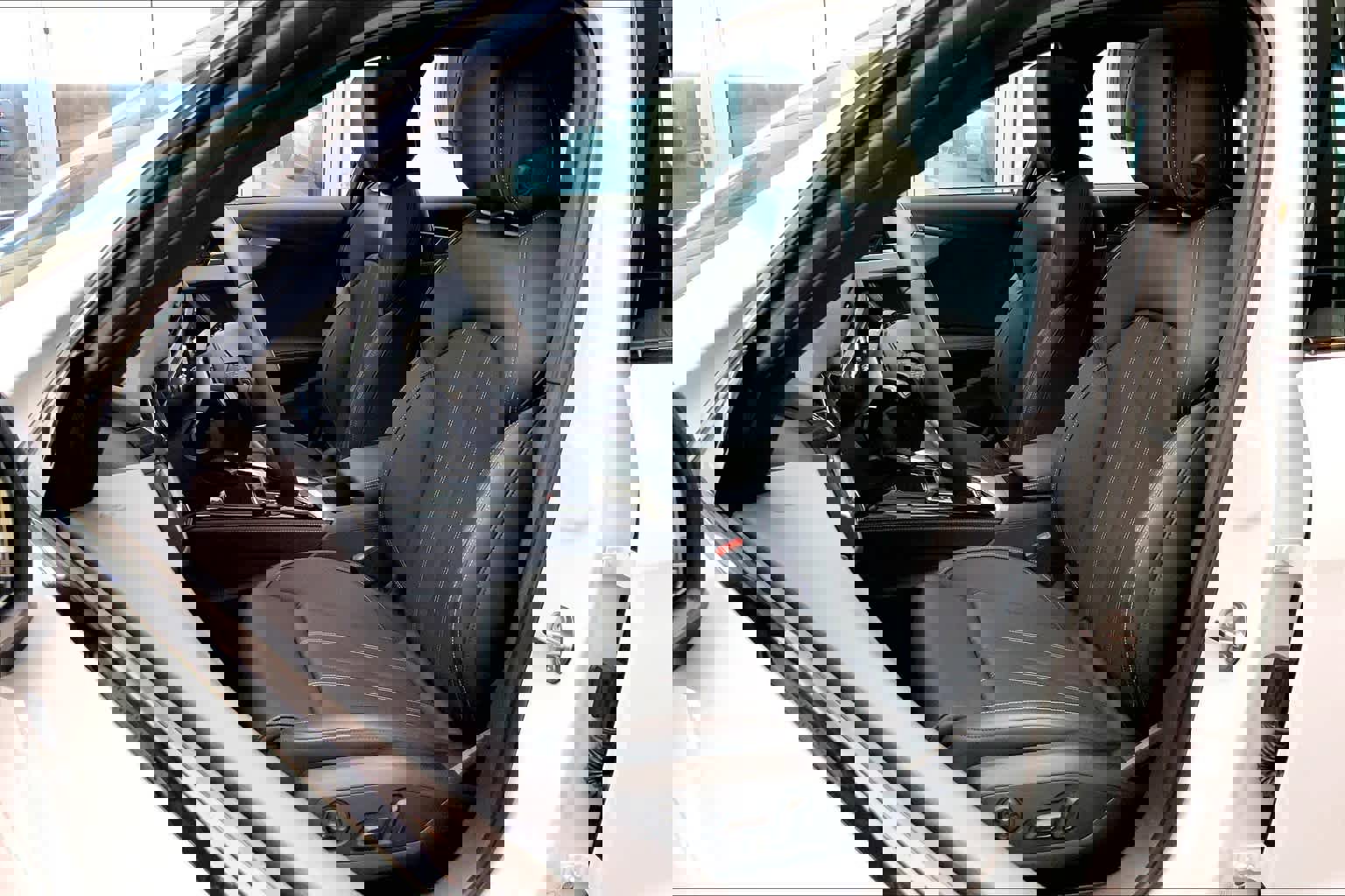 Used 2024 Audi A4 2.0T Premium Plus w/ Premium Plus Package image 8