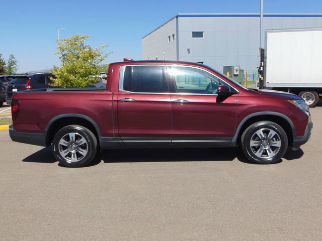 Used 2017 Honda Pilot EX image 3