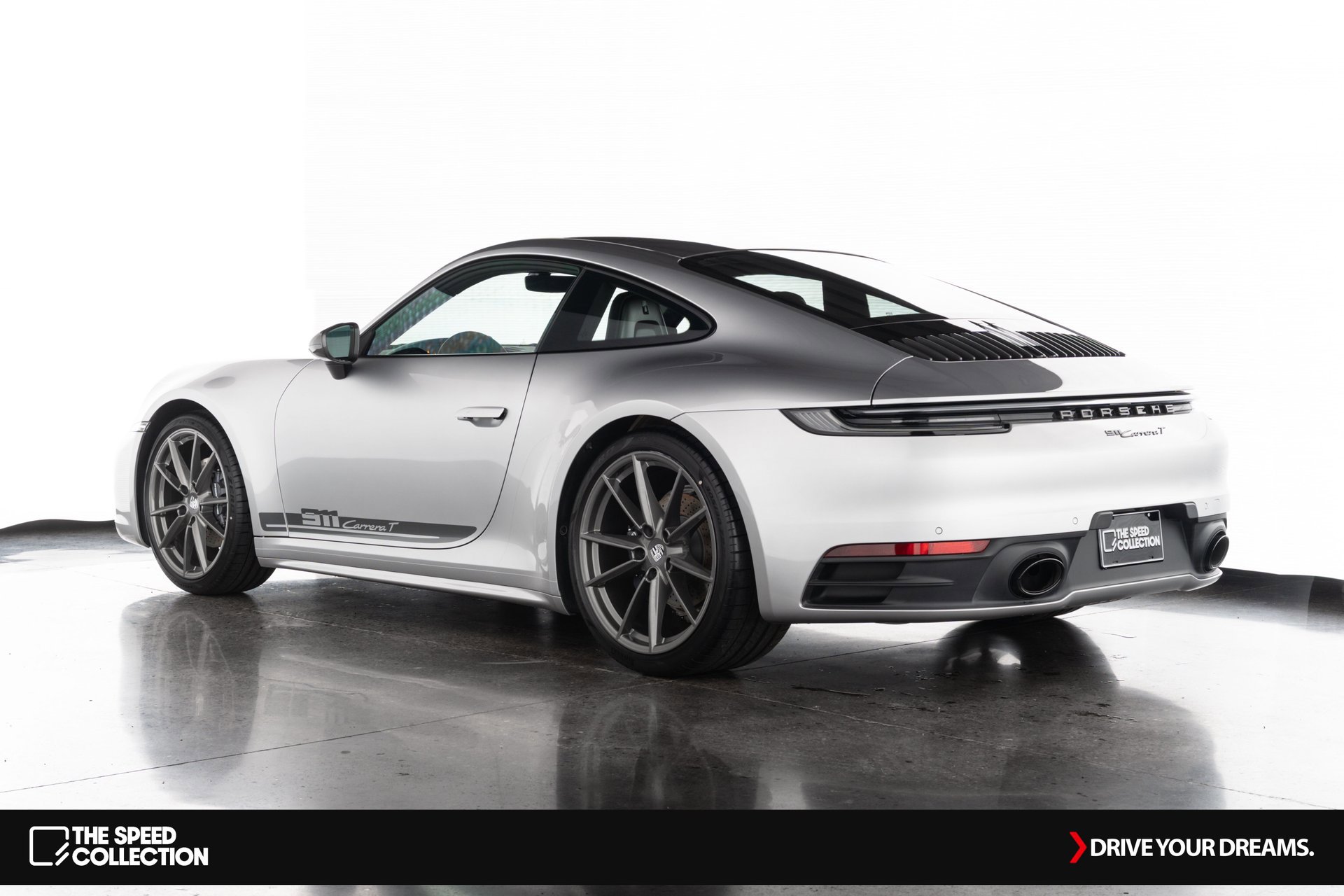 Used 2024 Porsche 911 Carrera T image 6