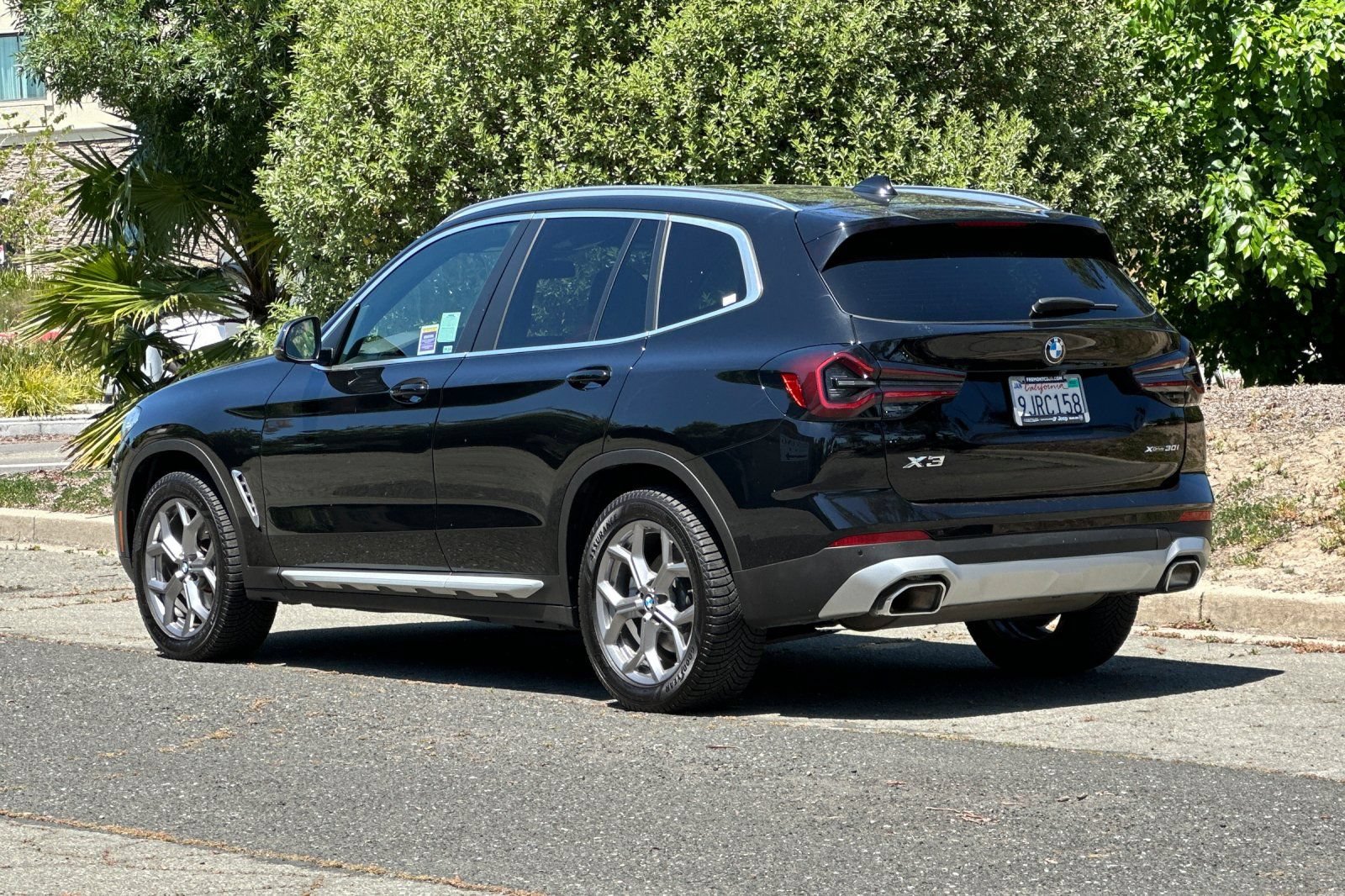 Used 2023 BMW X3 xDrive30i w/ Convenience Package AWD/4WD image 5
