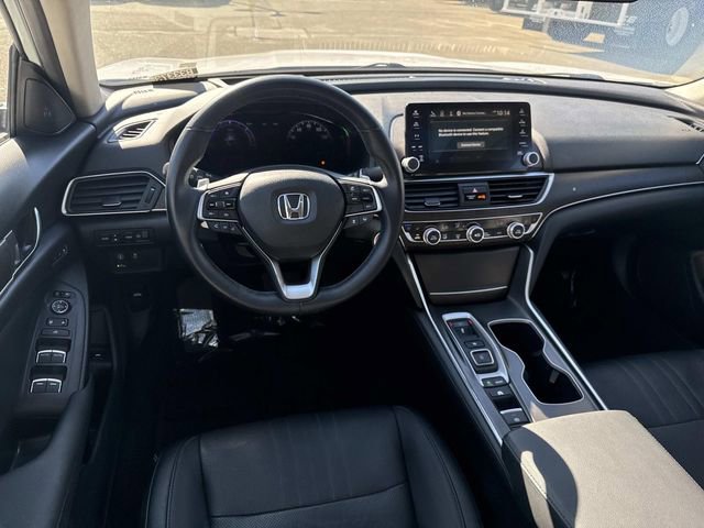 Used 2019 Honda Accord Touring image 11