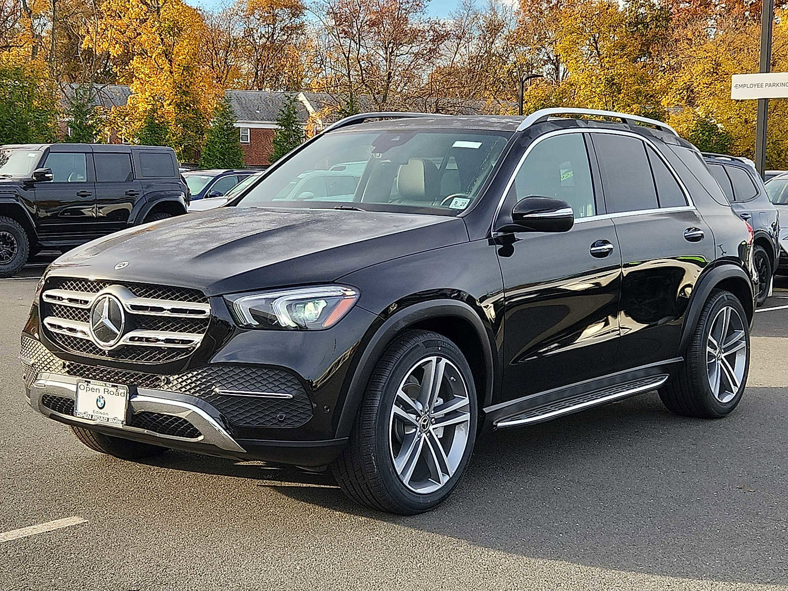 Used 2022 Mercedes-Benz GLE 350 4MATIC image 3