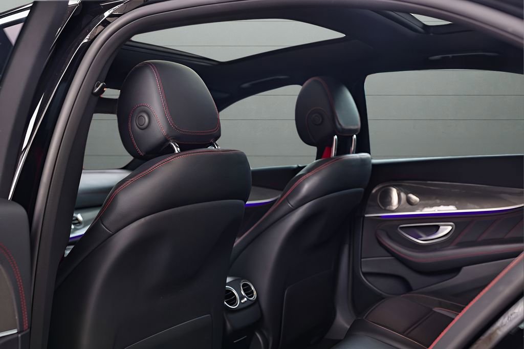 Used 2021 Mercedes-Benz E 53 AMG 4MATIC Sedan image 57