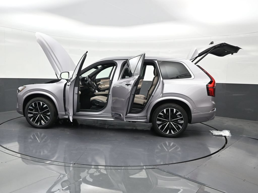 New 2026 Volvo XC90 B6 Plus w/ Protection Package Premier AWD/4WD image 31