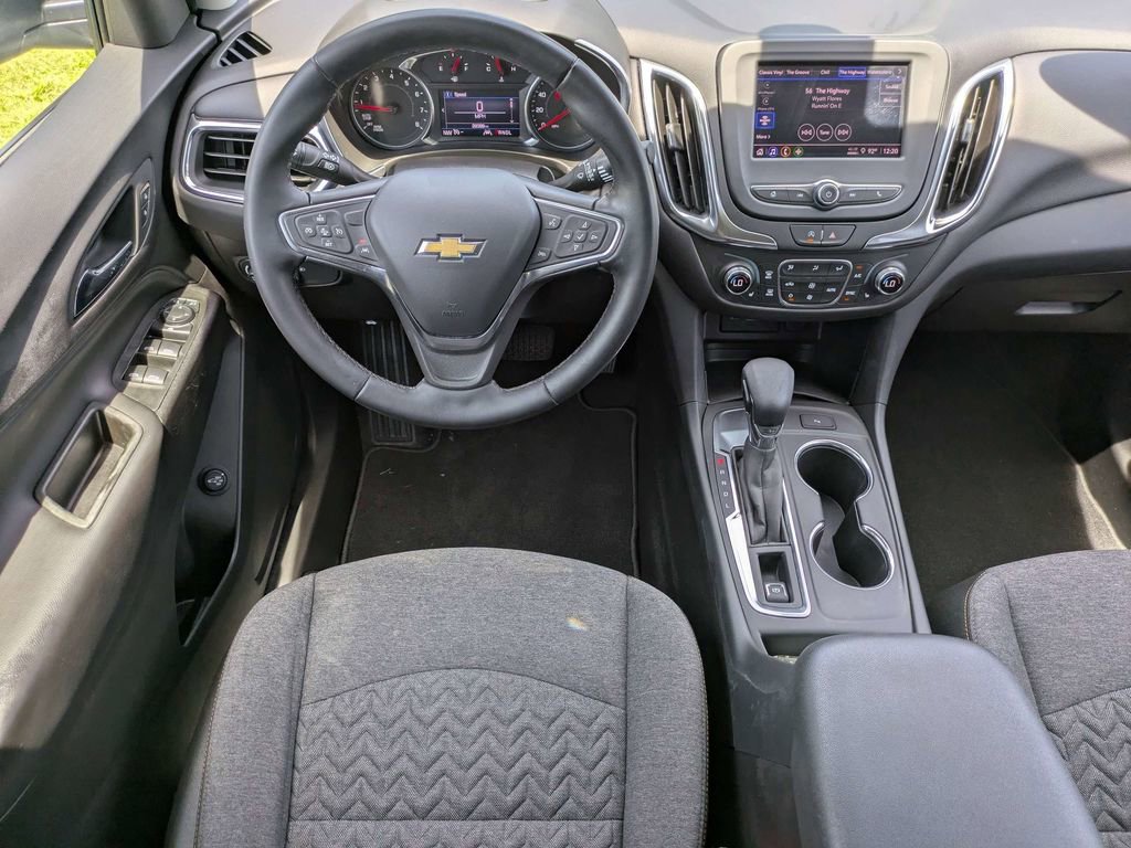 Used 2024 Chevrolet Equinox LT FWD image 17