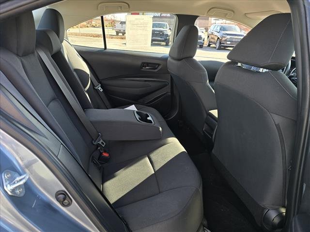 Used 2022 Toyota Corolla LE image 13
