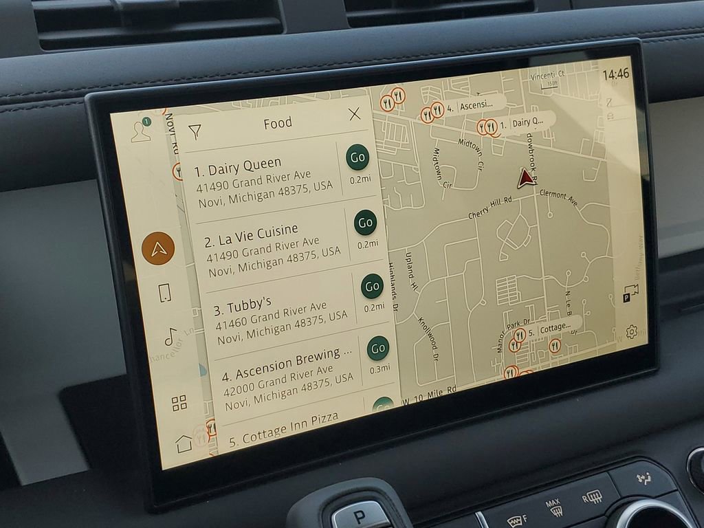 Certified 2025 Land Rover Defender 90 S image 25