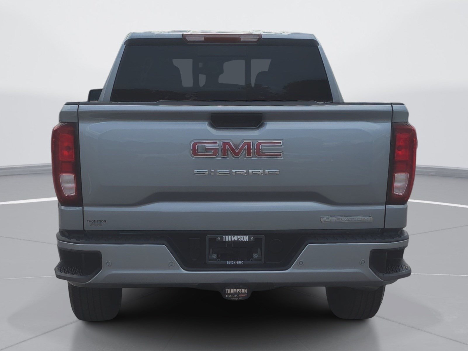 Used 2026 GMC Sierra 1500 Elevation w/ Elevation Premium Package AWD/4WD image 4