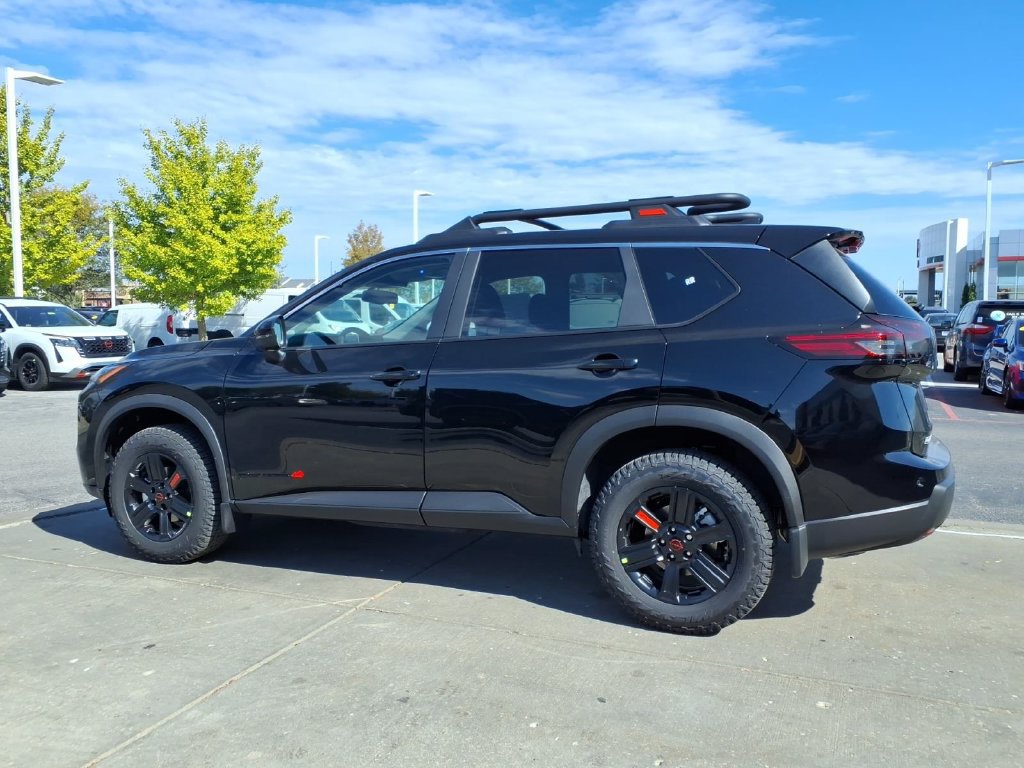 New 2027 Nissan Rogue SV AWD/4WD image 5
