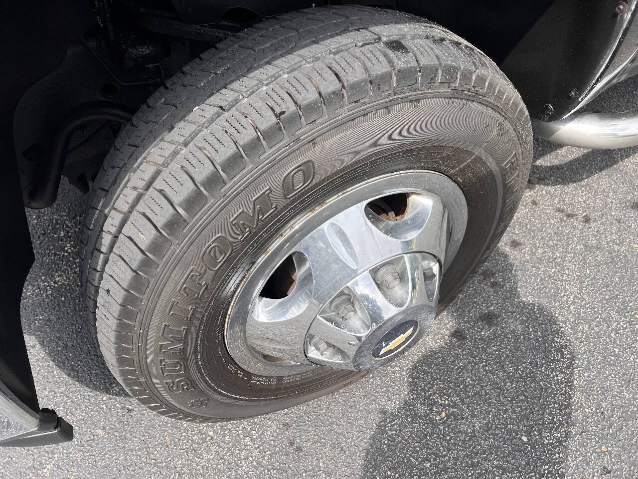 Used 2011 Chevrolet Silverado 3500 LT AWD/4WD image 9