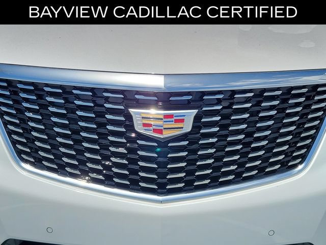 Certified 2025 Cadillac XT5 Premium Luxury FWD image 9