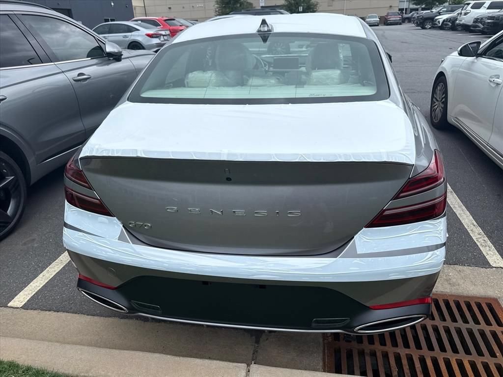 New 2026 Genesis G70 2.5T RWD image 3
