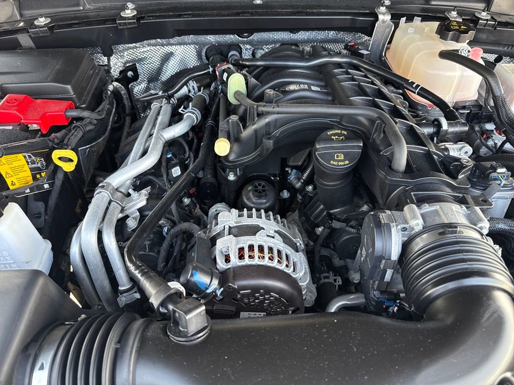 Used 2024 Jeep Gladiator Mojave w/ Technology Group image 31