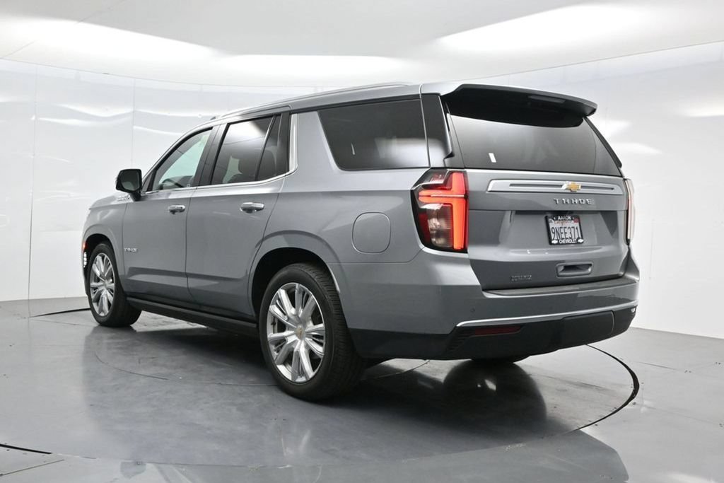 Used 2024 Chevrolet Tahoe High Country AWD/4WD image 5