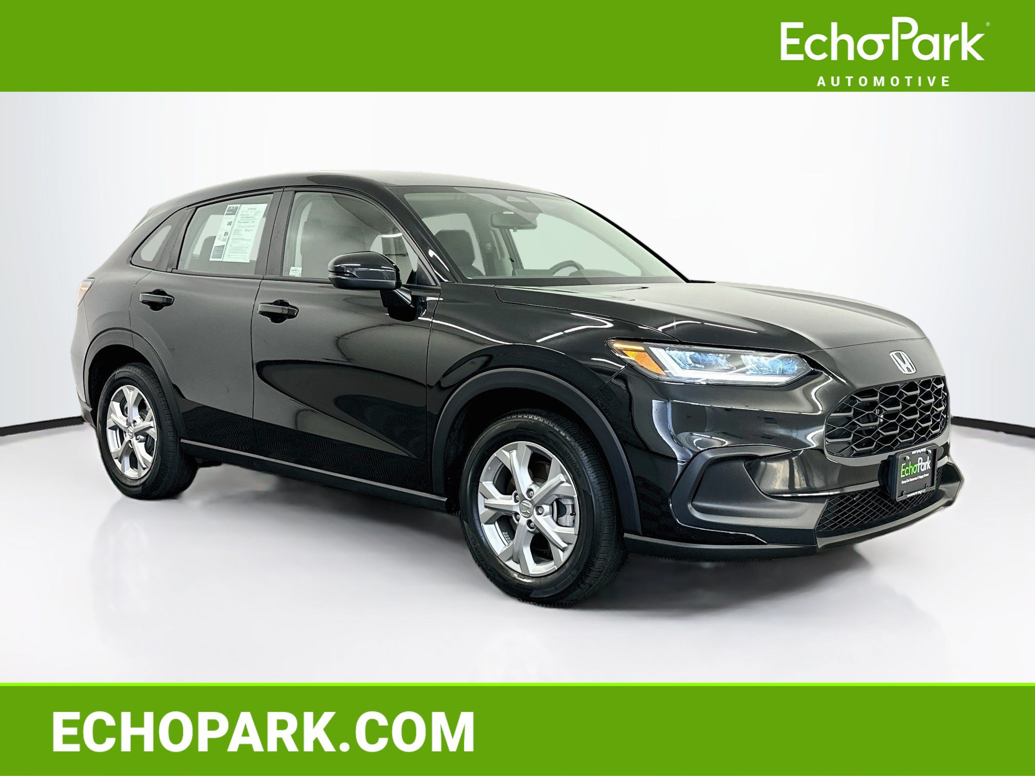 Used 2025 Honda HR-V LX