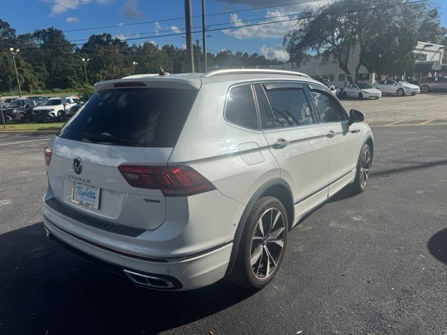 Used 2022 Volkswagen Tiguan SEL R-Line AWD/4WD image 6