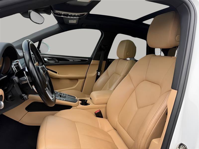 Used 2017 Porsche Macan S image 23
