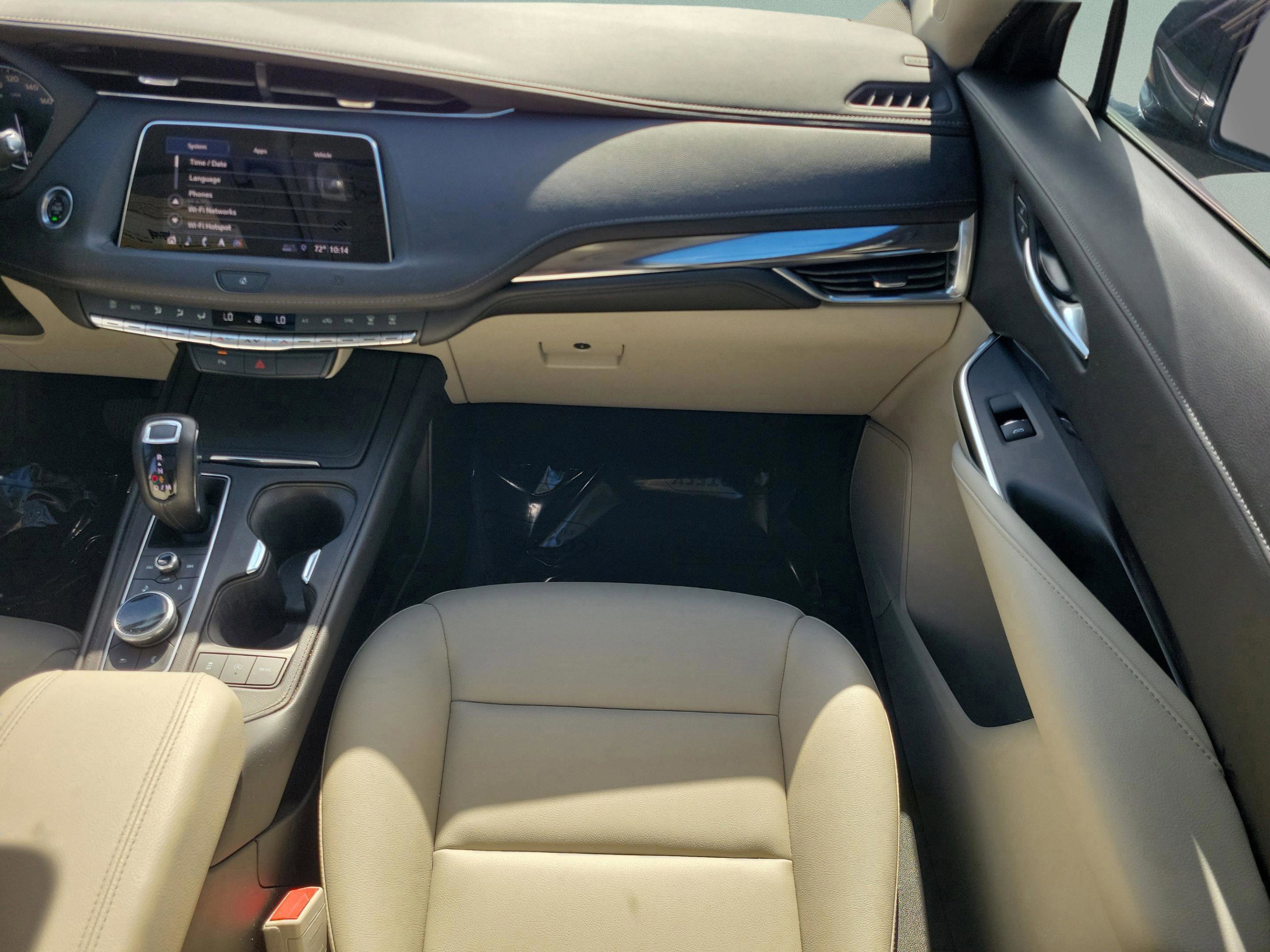 Used 2019 Cadillac XT4 Luxury image 17