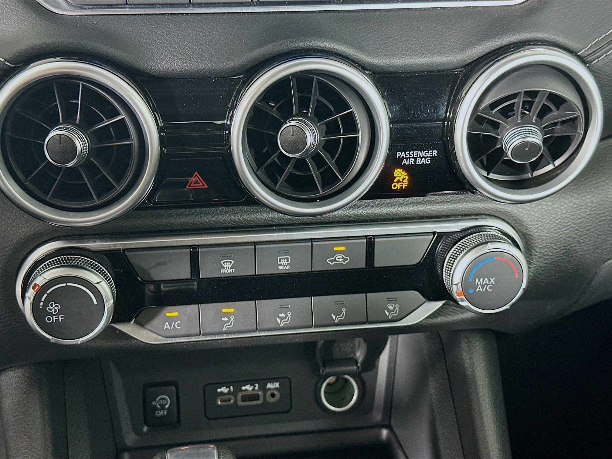 Used 2024 Nissan Sentra SV image 22