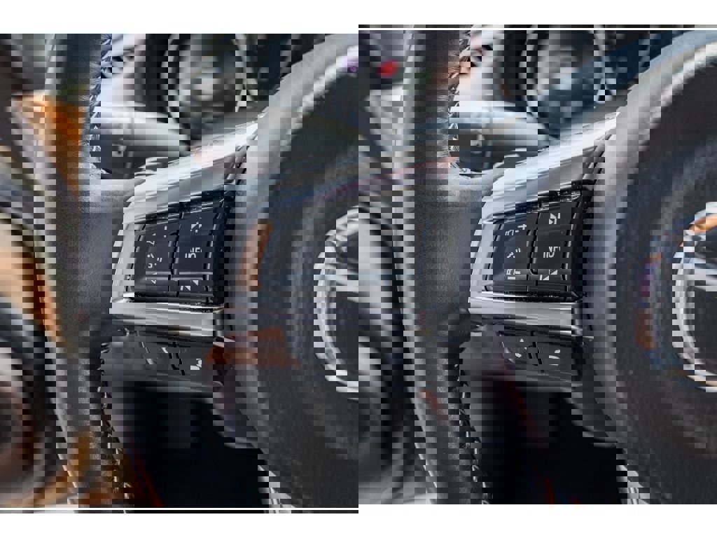 Used 2023 MAZDA MX-5 Miata Grand Touring w/ Weather Package image 11