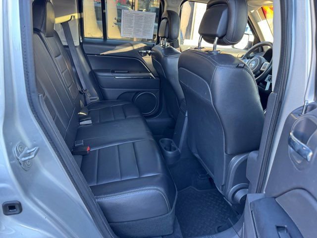 Used 2012 Jeep Patriot Limited w/ Sun/Sound Group image 30