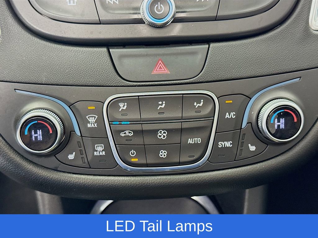 Used 2019 Chevrolet Malibu Hybrid w/ Leather Package image 21