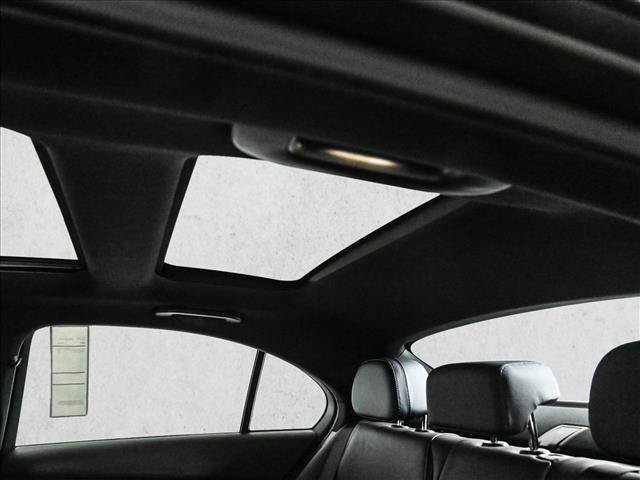 New 2026 Mercedes-Benz C 300 4MATIC Sedan image 21