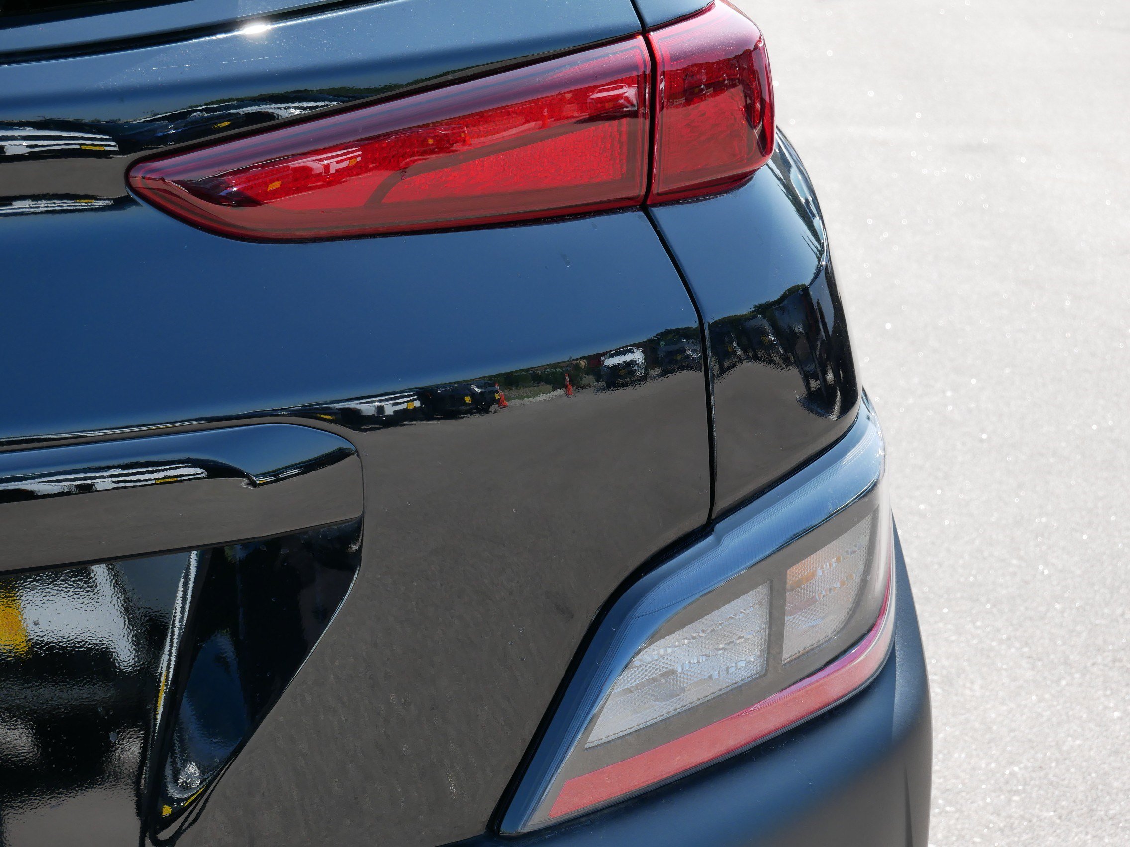 Used 2023 Hyundai Kona SEL FWD image 17