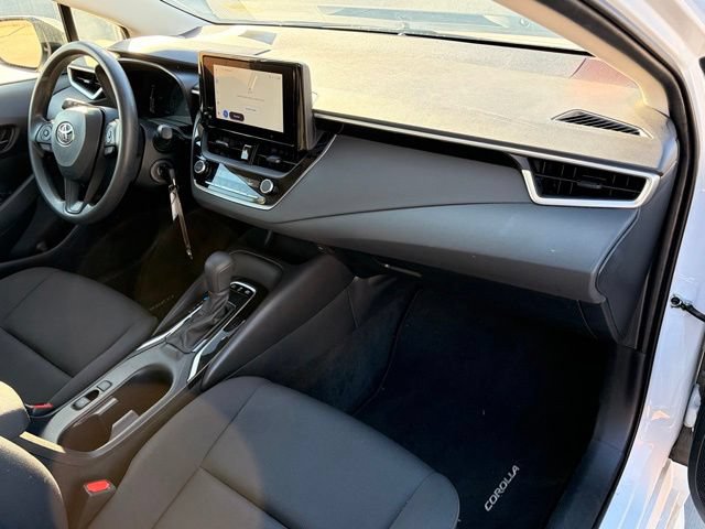 Used 2026 Toyota Corolla LE FWD image 13