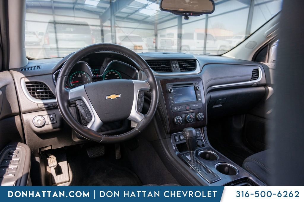 Used 2017 Chevrolet Traverse LT w/ Style and Technology Package image 20