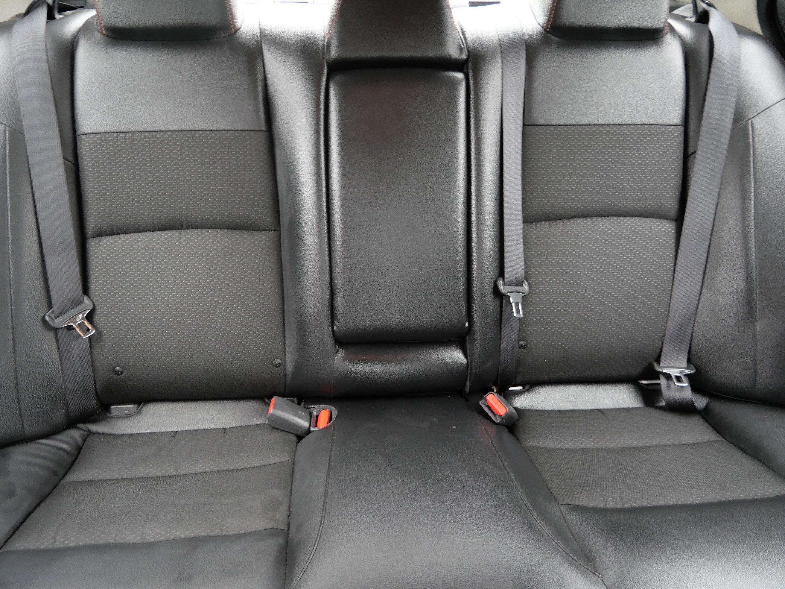 Used 2020 Nissan Altima 2.5 SR FWD image 13