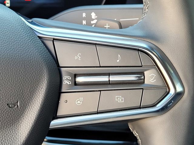 Used 2026 Chevrolet Equinox LT image 25