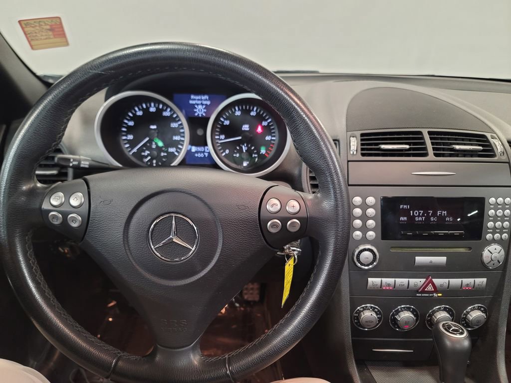 Used 2007 Mercedes-Benz SLK 350 image 7