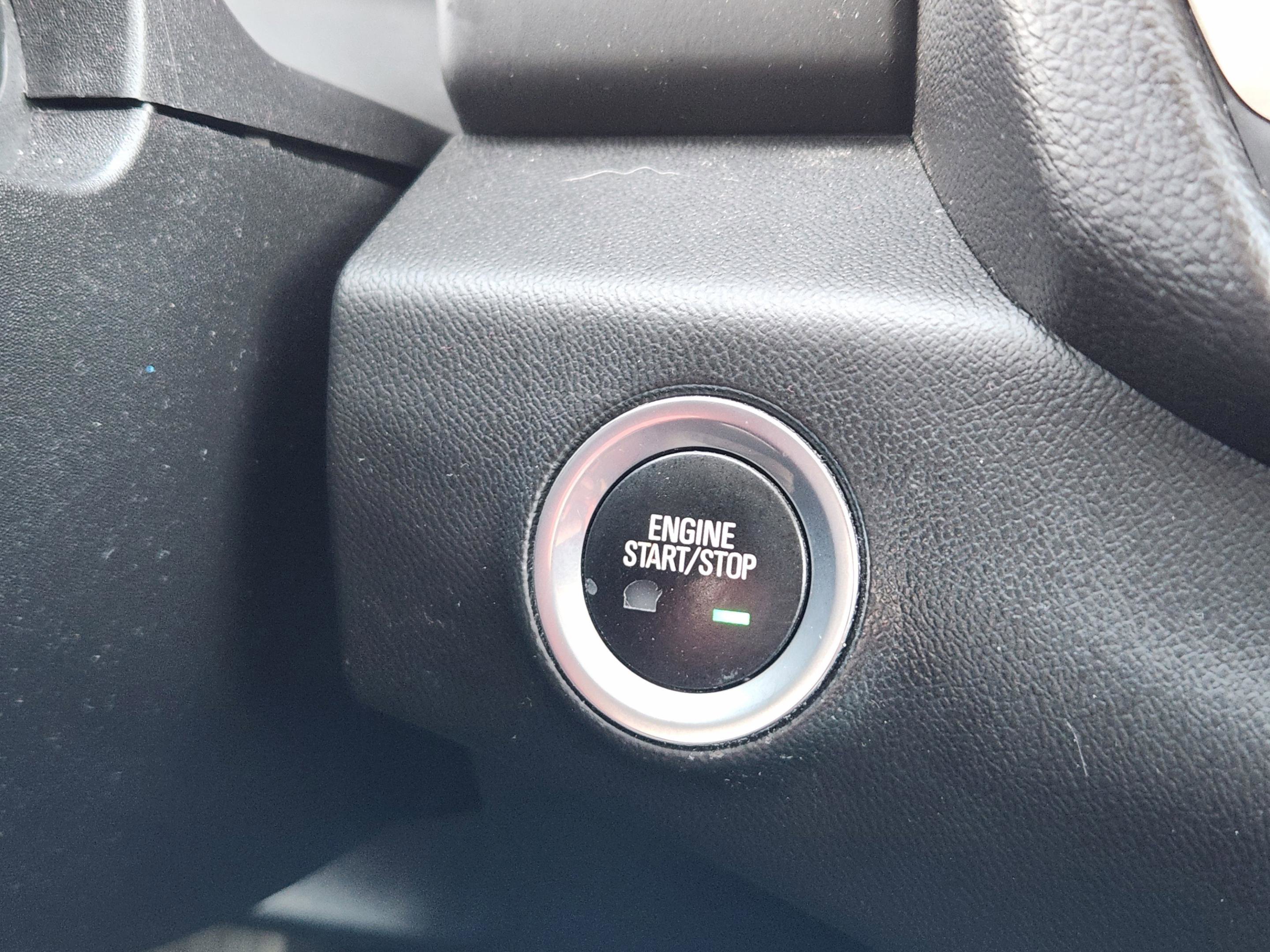 Used 2018 GMC Terrain Denali w/ Advanced Safety Package AWD/4WD image 26