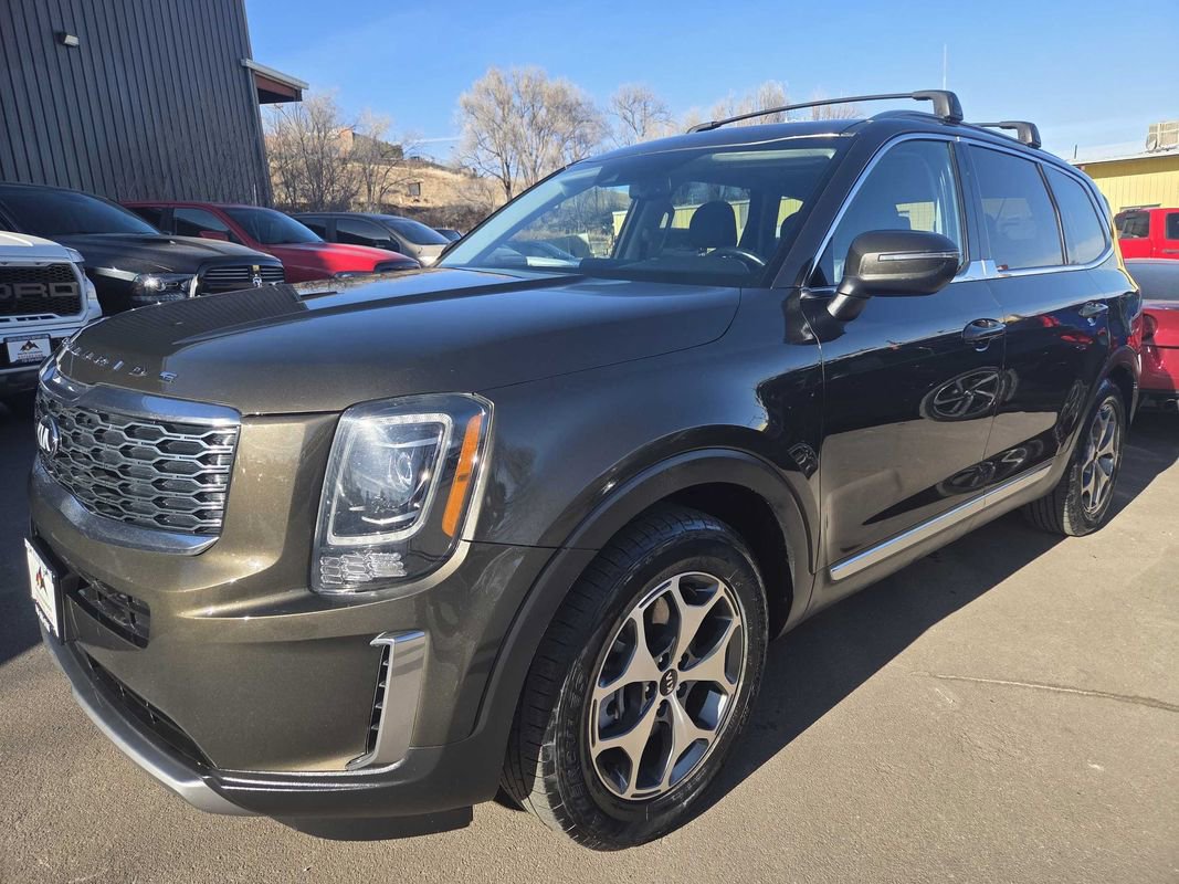 Used 2020 Kia Telluride EX w/ Towing Package image 3