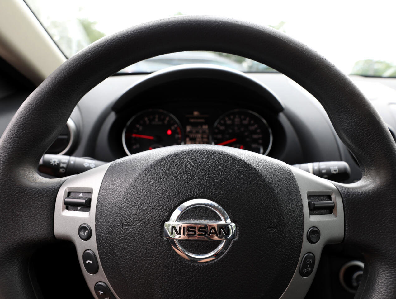 Used 2015 Nissan Rogue S w/ Convenience Package image 21