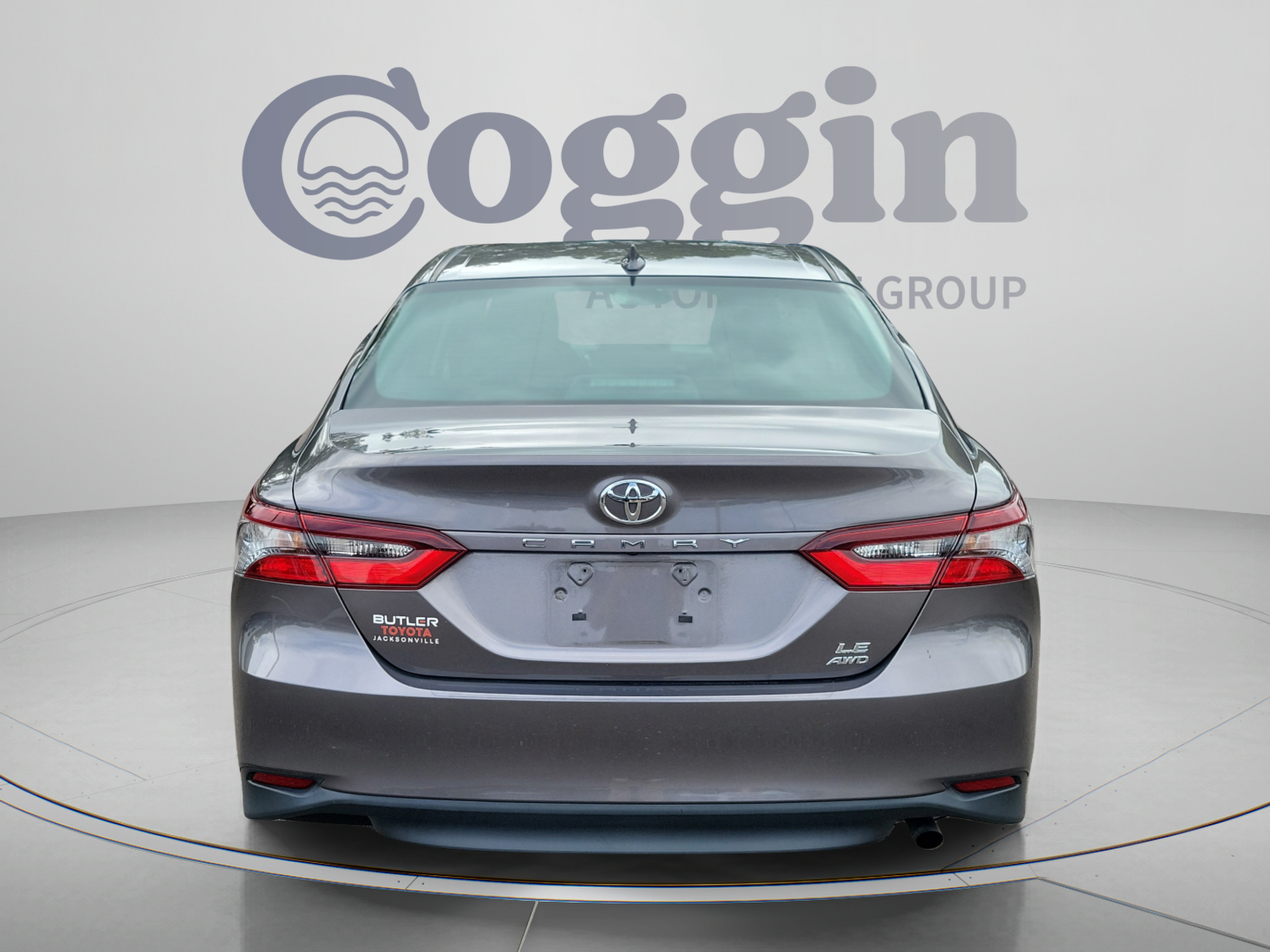 Used 2023 Toyota Camry LE w/ Convenience Package AWD/4WD image 4