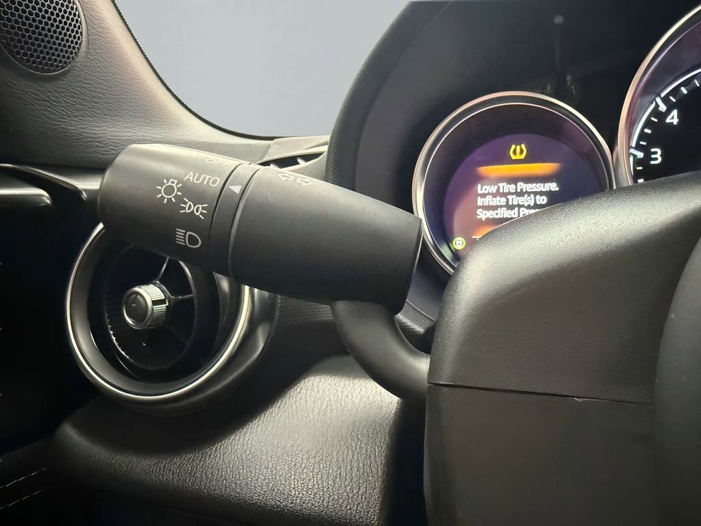 Used 2025 MAZDA MX-5 Miata RF Grand Touring RWD image 16