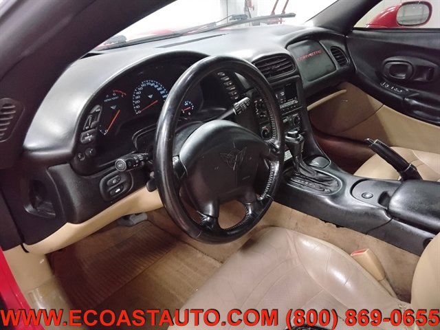 Used 2000 Chevrolet Corvette Convertible w/ Performance Handling Pkg RWD image 12
