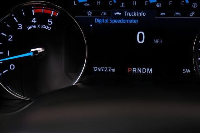 Used 2021 Ford F350 Lariat w/ Lariat Ultimate Package AWD/4WD image 22