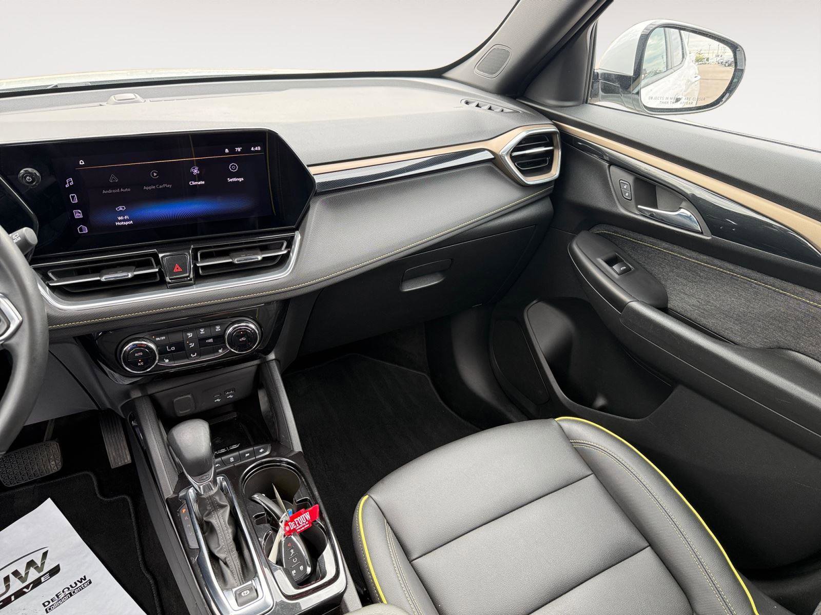 Used 2024 Chevrolet TrailBlazer ACTIV w/ Convenience Package image 12