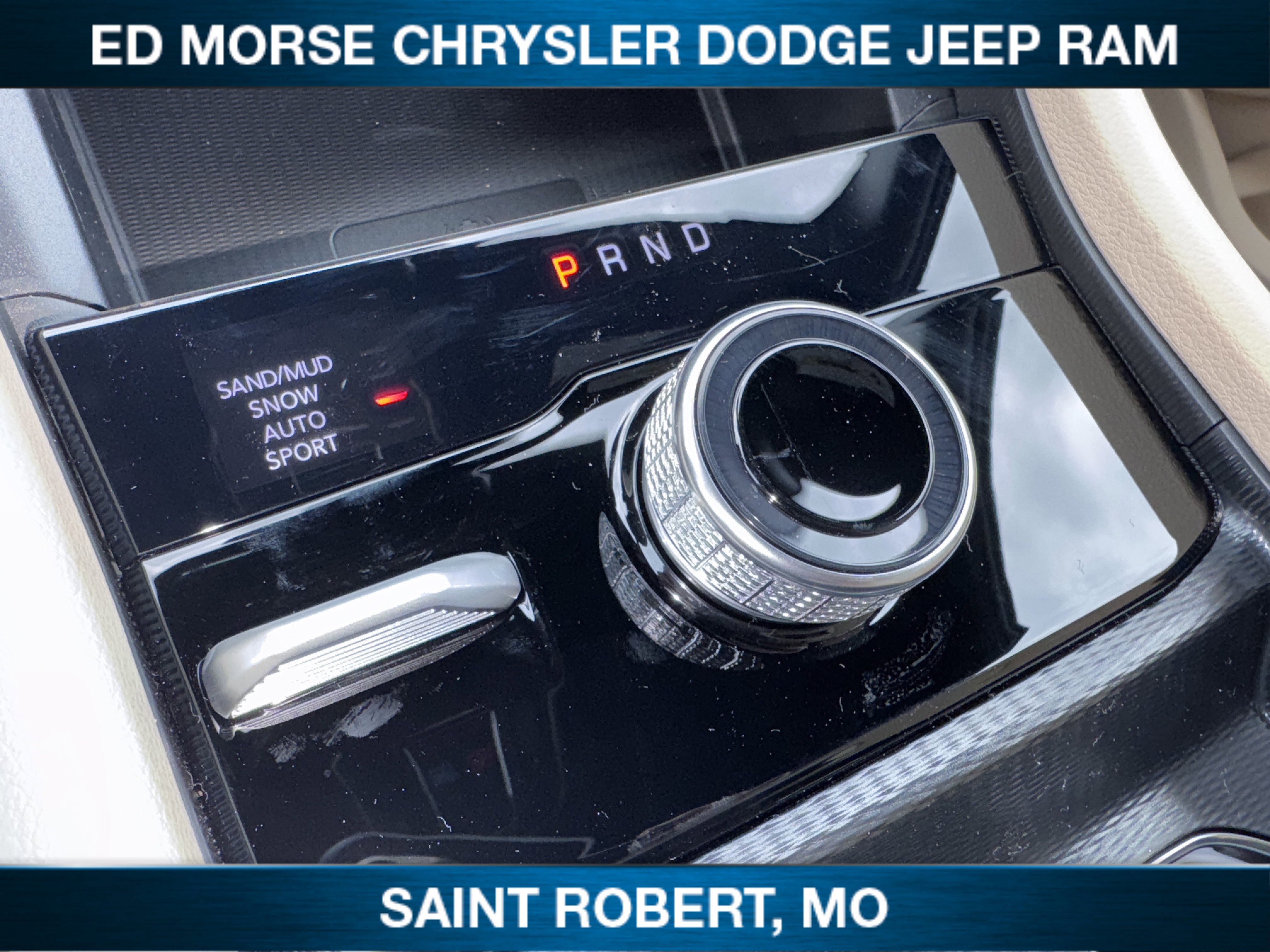 New 2025 Jeep Grand Cherokee L Limited w/ Luxury Tech Group II image 20