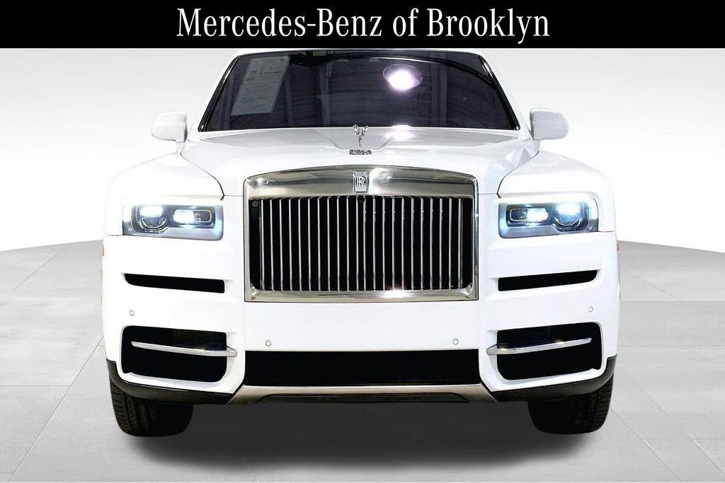Used 2022 Rolls-Royce Cullinan w/ Cullinan Package AWD/4WD image 3