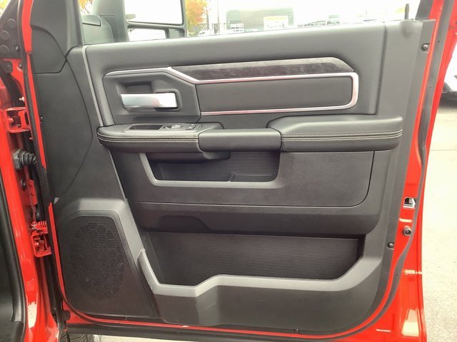 Used 2024 RAM 2500 Big Horn w/ Bed Utility Group image 37